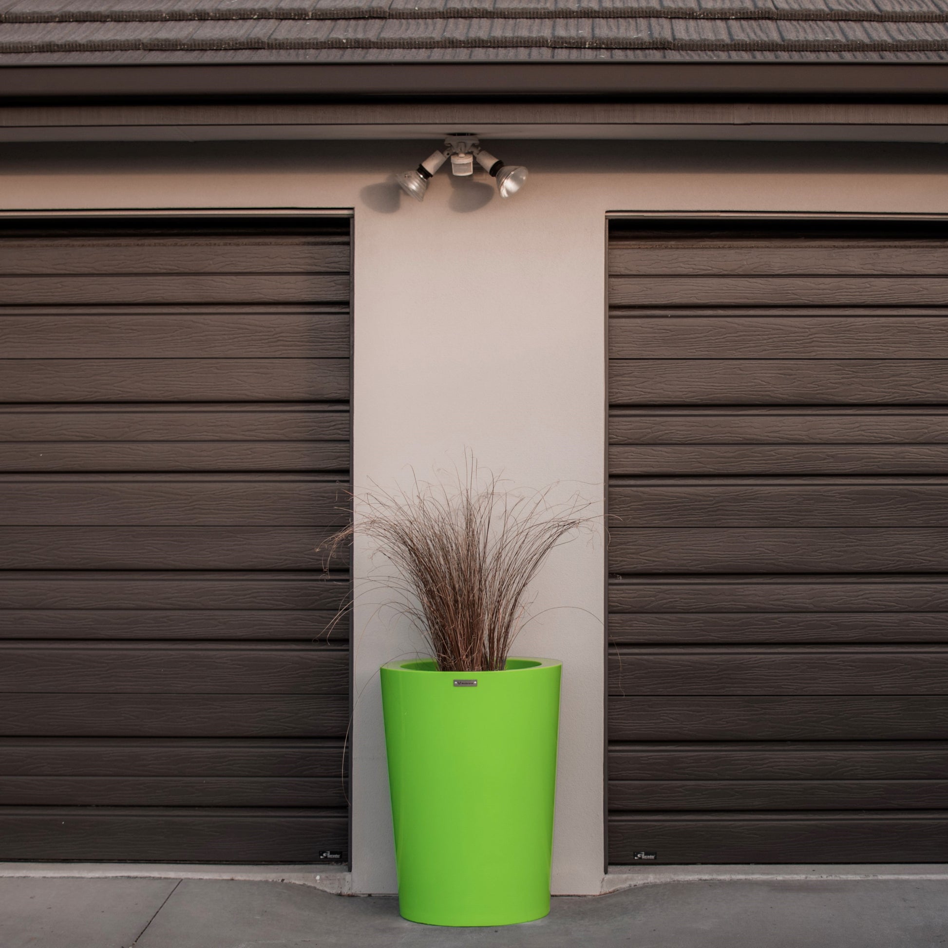 Milan 770 Planter in Lime Green. Lime green pot plant.